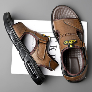 รองเท้าแตะเสริมส้นแบบมีเบาะลมสำหรับผู้ชาย ปิดด้วยเวลโคร พื้นเรียบ สไตล์ลำลอง สำหรับใส่กลางแจ้ง ชายหาด สีน้ำตาล สีดำ ไซส์ 40-45 - Product Image 1