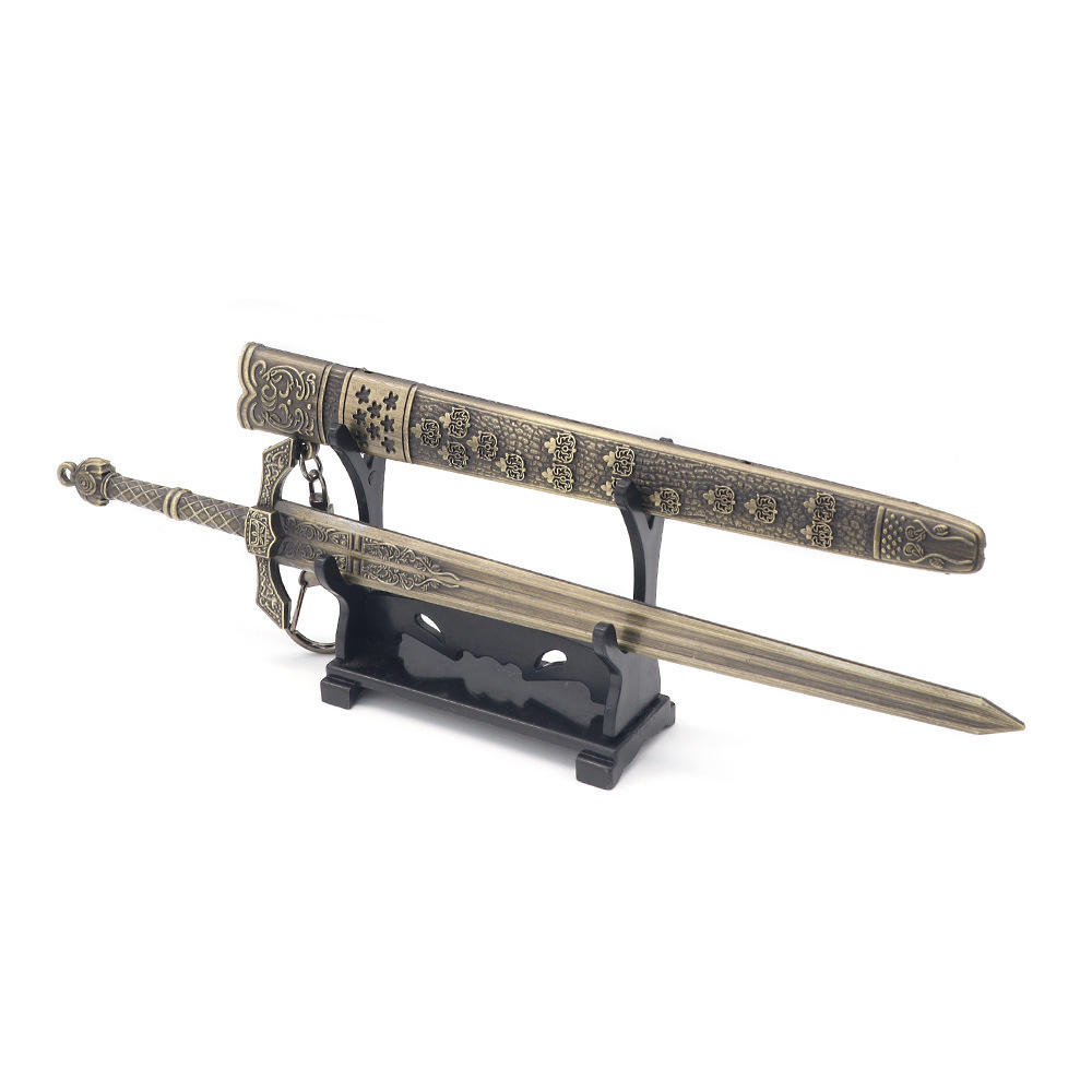 Lost Knights Gran Espada con Vaina 22CM