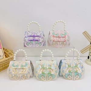 Borsa a tracolla in stile antico con perline da principessa 2024 in pizzo ricamato tutto piccola borsa quadrata in stile etnico per bambini - Product Image 1