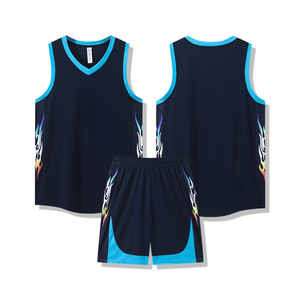 Paquete de uniforme de baloncesto Elite: conjunto de Jersey y pantalones cortos de diseño personalizado con tela de secado rápido para jugar en torneos - Product Image 4