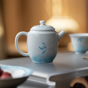 Guanlan Hand-Painted Porcelain Teapot Round With Lid Autumn Water Design Kung Fu <b>Tea</b> <b>Set</b> Single Teapot Afternoon <b>Tea</b> Use - Product Image 4