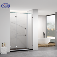 Cabine de douche moderne sans cadre à trois panneaux avec quincaillerie en acier inoxydable 304, deux panneaux fixes et porte pivotante
