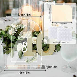Tragbare Hochzeits-Acryl-Tischschilder mit Klarem Hintergrund Weißer Text Umweltfreundlich für Innenbereich Einfache Montage - Product Image 2