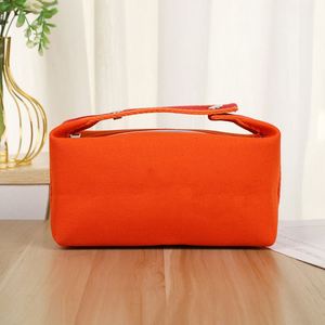 Bolsa de Maquillaje de Viaje de Lujo Personalizable con MOQ Bajo, Logotipo Personalizado, Bolsa de Cosméticos de Lona Ecológica Portátil con Cierre - Product Image 4