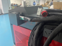 Nettoyeur laser à fibre industriel TPC-6000W, automatique, neuf, 12 modes uniques, largeur de nettoyage de 800 mm, structure en acier haute stabilité