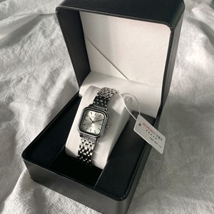 Boîte <span class=keywords><strong>à</strong></span> <span class=keywords><strong>Montre</strong></span> de Luxe Personnalisée <span class=keywords><strong>en</strong></span> <span class=keywords><strong>Cuir</strong></span> PU Noir de Haute Qualité, Vente <span class=keywords><strong>en</strong></span> Gros - Product Image 4