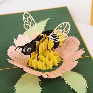 Carte de vœux créative en papier découpé 3D en forme d'abeille, faite à la main - Product Image 2