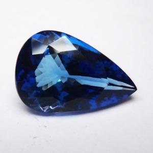 Pierre précieuse tanzanite de qualité supérieure certifiée, en forme de poire facettée, disponible en tailles calibrées pour l'exportation PDM GEMS - Product Image 2