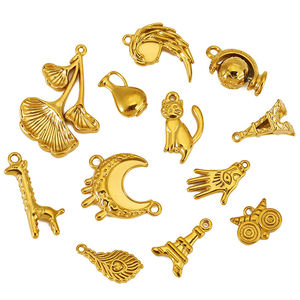 Breloques personnalisées en acier inoxydable plaqué or, résistantes à la rouille, en forme de lune et d'animaux, étanches, pour la fabrication de bijoux - Product Image 1