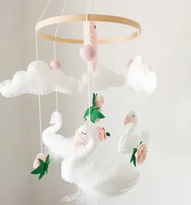 Gevulde Handgemaakte Mooie Grace Witte Zwaan Mobiele Wieg Meisje Prinses Kinderkamer Decor Perfect Cadeau Voor Een Nieuwe Moeder En Baby