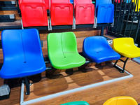 2025 usine de haute qualité meilleur prix siège de stade de gymnastique chaude chaise d'extérieur chaise de rangée en plastique