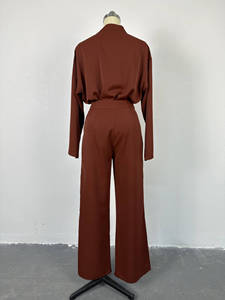 ชุดเซ็ต 2 ชิ้น เสื้อคอวีแขนยาวลำลองและกางเกงขายาวทรงกว้างสำหรับผู้หญิง คอลเลคชั่นใหม่รับฤดูใบไม้ผลิ แฟชั่น - Product Image 6