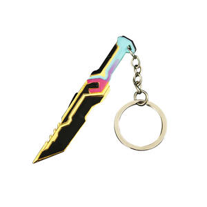 Venta al por mayor Venta caliente Mini Metal Gun Cuchillo Llaveros Valorant Aleación Armas Llaveros Best Seller Niños Mini Espadas Llavero Regalo - Product Image 3
