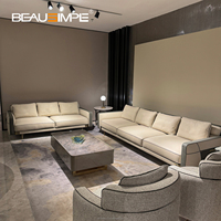 Canapé Memphis Canapé de salon de luxe avec accoudoirs Cuir imprimé poche Laiton Métal Meubles haut de gamme Canapé