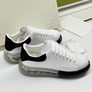 รองเท้ากีฬาพื้นหนาคุณภาพสูงสำหรับผู้ชายและผู้หญิง ดีไซน์ทันสมัยและหรูหรา รองเท้าลำลองแบรนด์ดังสั่งทำพิเศษสำหรับผู้ชาย - Product Image 6