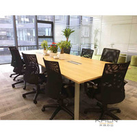Table de réunion rectangulaire sur mesure de haute qualité 2026 pour salle de conférence, mobilier de salle de réunion, bureau de formation avec prise intégrée