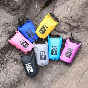 Suministro directo de fábrica 2L Bolsa de cubo impermeable 500D Tela de malla gruesa para deportes de aventura y uso en la playa - Product Image 4