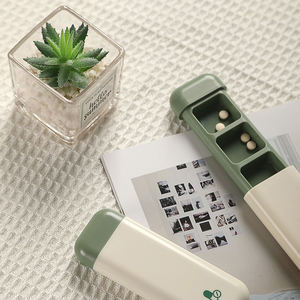 Organizador de pastillas de viaje de un día, Mini caja de almacenamiento de pastillas, diseño de apertura de tapa, 3 compartimentos, píldora de plástico pequeña portátil - Product Image 4