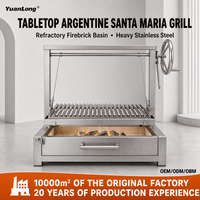 Barbecue Santa Maria en acier inoxydable brossé avec deux niveaux de gril et un bac à charbon renforcé