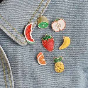 Stock Cute Fruit Apple Watermelon Strawberry Kiwi Fruit Banana Pineapple Orange Enamel Brooch Pin Badge