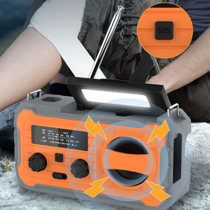 Multifunctional FM/AM Solar Hand-Crank Emergency Radio with 4000mAh Power Bank and Flashlight - Product Image 3