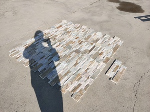 Façade empilée <span class=keywords><strong>en</strong></span> <span class=keywords><strong>pierre</strong></span> naturelle 18x35 S Panneau mural champignon extérieur moderne pour villas hôtels Finition fendue Tuile d'ardoise naturelle - Product Image 5