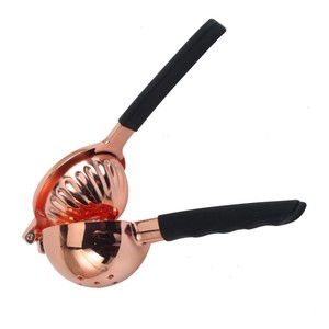 Exprimidor de cítricos de cobre con mango negro, exprimidor manual de frutas, herramienta para verduras fácil de limpiar - Product Image 5