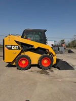 Chargeuse compacte sur pneus Caterpillar CAT236d d'occasion, 90% NEUVE, modèle 2017, faible nombre d'heures de travail, composants d'origine, moteur, pompe