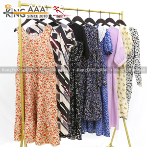 KungFu KingAAA Robes d'occasion pour femmes en balles, vente en gros, lots mixtes de seconde main, compressés, assortiment aléatoire, prix bas, 100kg - Product Image 5