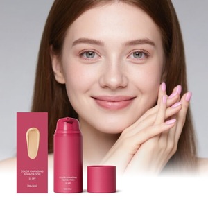 Fondotinta liquido tonificante con temperatura di colore naturale - Trucco su viso liscio e delicato, a lunga tenuta, luminoso - Product Image 2