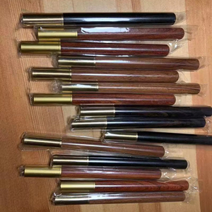 Ensemble de stylos à bille en bois personnalisables avec logo gravé au laser, stylos promotionnels pour cadeaux d'affaires, encre bleue/noire effaçable 0,7 mm - Product Image 1