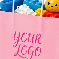 Sacs cadeaux personnalisés KM avec logo rose, poignée en corde torsadée, pour jouets d'enfants, sacs à soufflets en carton pour fêtes d'anniversaire