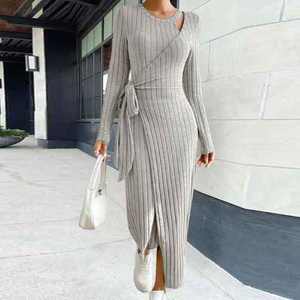 2024 nouveau automne femmes européennes et américaines col rond couleur unie à manches longues à lacets taille robe tricotée - Product Image 3