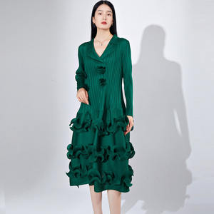 Vestido elegante de mujer con pliegues Miyake Vestido de pastel con dobladillo plisado de manga larga Vestido de moda de diseño elástico de alta calidad - Product Image 2