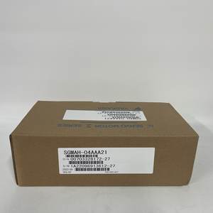 มอเตอร์เซอร์โว AC ยี่ห้อ Yaskawa รุ่น Sigma-II ซีรีส์ SGMAH-04AAA21 - Product Image 1