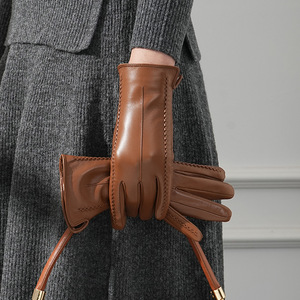 Gants d'hiver chauds en <span class=keywords><strong>cuir</strong></span> d'agneau pour femmes, doublés de polaire, épaissis, compatibles avec les écrans tactiles, adaptés à la conduite et au cyclisme, jacquard, longueur poignet - Product Image 1