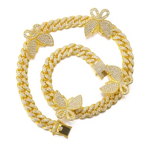 Chaîne à maillons cubains Ice Out <span class=keywords><strong>papillon</strong></span> personnalisé collier à breloques bijoux - Product Image 1