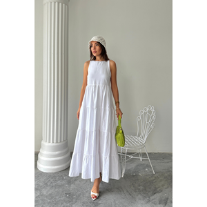 Vestido de Novia de Lino Blanco sin Mangas con Detalle de Llama Larga, Elegante y con Estilo - Product Image 2