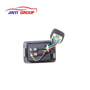 Interrupteur de lève-vitre pour Kia Pride KK12B66370 KK12B-66-370 - Product Image 2