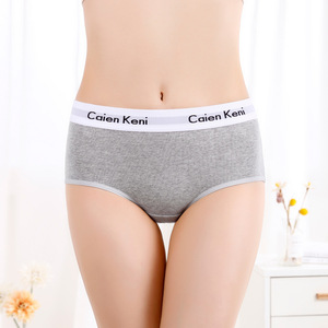 Ropa interior de mujer europea y americana hecha de algodón puro, transpirable, levantando glúteos, Sexy, triángulo de cintura media para niñas debajo - Product Image 3