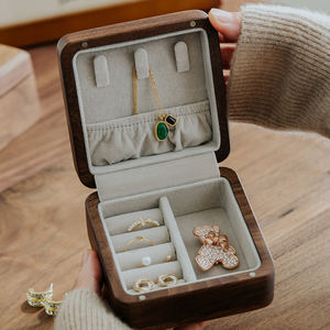 Casa Natural al por mayor pequeño organizador de viaje de madera de nogal negro caja de almacenamiento joyero para pendientes collar anillo - Product Image 2