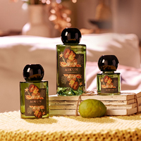 Recharge d'huile parfumée pour diffuseur à bâtonnets AIKUN en verre vert avec étiquette florale personnalisée pour la décoration de chambre d'hôtel