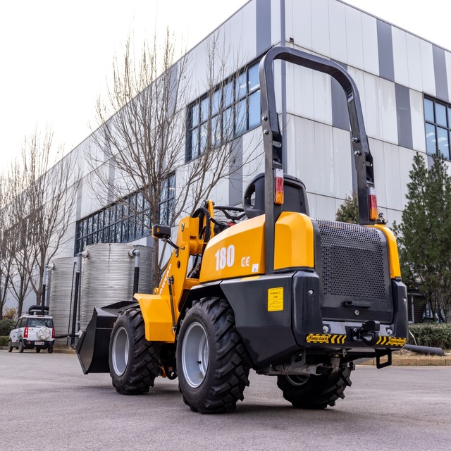 HT180 Strong Wheel Loader for Sand, Gravel, Soil and Bulk Material Handling in Construction Fields