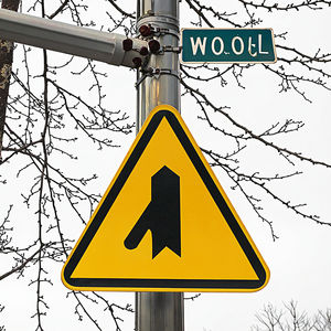 شخصية قابلة للطي إشارات المرور العاكسة علامة الشارع التخصيص لتعزيز السلامة على الطرق مع تصميم مثلث فريد - Product Image 3