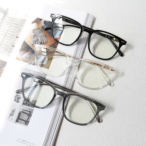 Gafas de Lectura Retro HBK con Armazón Grande TR90 para Hombre y Mujer, Óptica para <span class=keywords><strong>Miopía</strong></span> con Lentes Negros o Transparentes, Armazón Óptico de Color Retro - Product Image 1