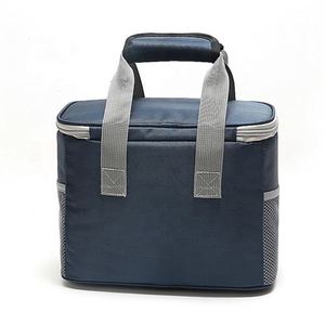 Picnic Cooler Bag Insulated Lunch Bags with Custom Logo Leakproof Cooler Tote Bag - Product Image 3