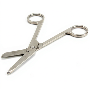 กรรไกรตัดผ้าพันแผล Lister Bandage Scissors รุ่นพื้นฐาน ขนาด 18 ซม. สำหรับใช้ในโรงพยาบาล โดย REEAX ENTERPRISES - Product Image 1
