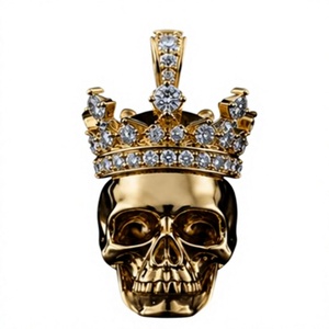 Pendentif Couronne Crâne Couleur Or avec Moissanite, Breloque Plaqué Argent, Accessoire de Bijouterie pour Homme - Product Image 1