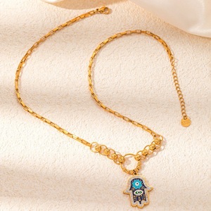 Amuleto de moda antiguo religioso místico <span class=keywords><strong>Hamsa</strong></span> mano titanio acero recubierto 18K oro mujeres joyería conjunto - Product Image 2