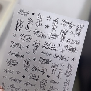 Pegatinas de Uñas con <span class=keywords><strong>Letras</strong></span> en Blanco y Negro, Calcomanías Elegantes Estilo Tatuaje, Finas y Duraderas, Suministros para Arte de Uñas DIY, Venta al Por Mayor, Personalizadas - Product Image 3